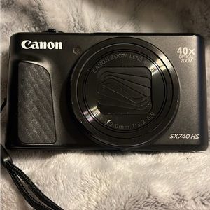 COPY - Canon camera